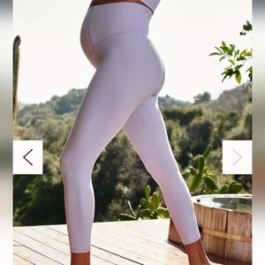 Free People Movement Hatch Good Karma Leggings Lavender Size M  Atheleisure